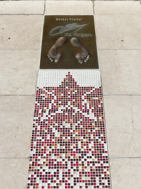 于其不确定 于其不确定